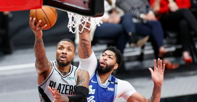 亚博体育官方网站-关键卡位战湖人进攻乏力 无缘前六=无缘总冠军？